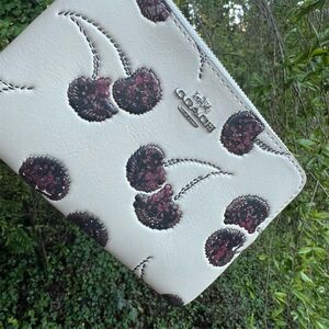 COACH Corner Zip Wristlet With Sequin Cherry Print NWT AUTHENTIC